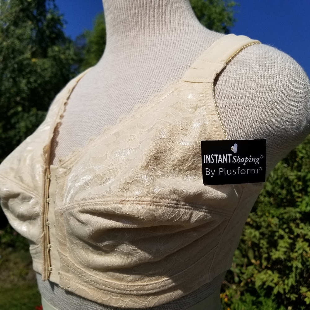 Instant Shaping By Plusform Bra 36C Beige Posture Back Wireless Front Close NEW